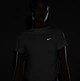 Футболка жіноча Nike W Rn Dvn Dri-Fitadv Eng Ss Tp XS Жовтий FN2581-394 - зображення 7