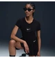 Футболка женская Nike Short-Sleeve Slim T-Shirt L Черный IB2444-010 - изображение 1