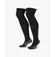 Футбольные гетры унисекс Nike Dri-Fit Strike 42-46 Чорний DH6622-010 - изображение 2