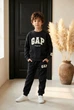 Костюм на хлопчика GAP (світшот+джогери) 104-110 см чорний, варка - зображення 1