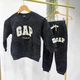 Костюм на хлопчика GAP (світшот+джогери) 104-110 см чорний, варка - зображення 2