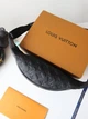 Сумка бананка Louis Vuitton Discovery Bumbag PM чорна (171) - изображение 2
