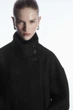 Пальто жіноче COS funnel-neck boiled-wool coat 1210672001 S Чорний - зображення 4
