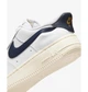 Кросівки жіночі Nike Air Force 1 '07 Flyease 39 Білий HJ9122-100 - зображення 8