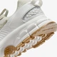 Кроссовки женские Nike Zoom Vomero Roam 40 HQ2181-100 - изображение 8