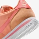 Кросівки жіночі Nike Cortez Textile 40.5 Персиковий DZ2795-800 - зображення 8