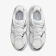 Кроссовки женские Nike W V5 Rnr 36.5 Белый HQ7901-112 - изображение 4