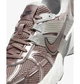 Кроссовки женские Nike V2k Run Brown 44.5 Коричневый FD0736-200 - изображение 2