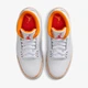 Кросівки жіночі Jordan Wmns Air Jordan 3 Retro 38 Білий CK9246-101 - зображення 7