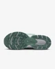 Кроссовки женские Nike V5 Rnr 38.5 Белый HQ7901-106 - изображение 2