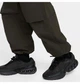Брюки мужские Nike Tech Woven Oversized Trousers L Зелений HM7158-356 - изображение 2