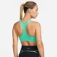 Спортивный топ женской Nike Swoosh Sujetador Deportivо M Зелений BV3636-369 - изображение 2