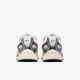 Кросівки чоловічі Nike V5 Rnr 45.5 Сріблястий HJ5228-009 - зображення 6