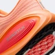 Кроссовки мужские Nike Vomero Plus 43 Оранжевый HV8150-801 - изображение 7
