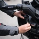 Накладки на ручки керма з підігрівом Oxford HotGrips Wrap EL694 універсальні 32–35 мм - зображення 5