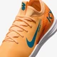 Футзалки дитячі Nike Jr Zoom Vapor 16 Academy Km Ic 3.5Y Помаранчевий FQ8414-801 - зображення 8