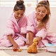 Інтерактивна іграшка Pets Alive ZURU Мама капібара з сюрпризом (9574) - капібара, яка ходить - зображення 3