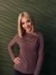 Лонгслів жіночий з асиметричним вирізом з трикотажу в рубчик мокко 50-52 - зображення 4