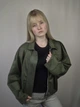 Женская трендовая куртка-бомбер эко-замш оверсайз хаки One Size (9075) - изображение 2