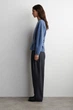 Джемпер жіночий COS belt-detail merino wool jumper 1317124001 S Синій - изображение 6