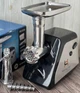 Шнековая мясорубка-соковыжималка с реверсом Henschll 2500W, Универсальная мясорубка с различными насадками - изображение 2