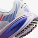 Кросівки жіночі Nike W Vomero 18 40.5 Білий HM6804-112 - зображення 14