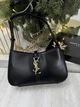 Жіноча сумка YSL Saint Laurent Le 5 à 7 чорна через плече, модна сумочка багет Ів Сен Лоран для дівчини та міста - зображення 9
