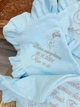 Крыжма для мальчика Family Tradition муслин с вышивкой и оборками 100х100 см голубая Голубое небо - изображение 3