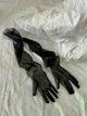 Довгі жіночі рукавички з сіточки, ажурні рукавички до ліктя, чорні - зображення 1