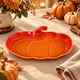 Тарілка десертна "Гарбуз" Le Creuset Pumpkin Volcanic 25 см (81776250900099) - зображення 5