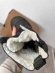 Дитячі чоботи Dr. Martens з хутром WarmWair, чорні, розмір US12 EU29, устілка 19 см - зображення 3