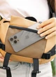Большая женская поясная сумка бананка из экокожи Sambag DynamicDart бежевая 60521 - изображение 7