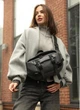 Большая женская поясная сумка бананка из экокожи городская Sambag DynamicDart, графитовая 60504 - изображение 12