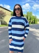 Вʼязана сукня у смужку DJULIA, колір Джинс розмір One Size - зображення 7