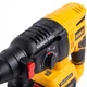 Бесщеточный перфоратор DeWalt DCH133NT аккумуляторный 48 В 6 А·ч 3,3 Дж бочковой SDS-plus 3 режима 1900 об/мин 5200 уд/мин для бетона 26 мм 2 АКБ в кейсе - изображение 5