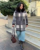 Кардиган женский теплый удлиненный из альпаки в клетку на молнии с капюшоном меховой отделкой и карманами больших размеров G&M k-133173 52-58 Размер цвет Темный шоколад - изображение 3