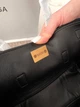 Жіноча сумка Balenciaga Bel Air Bag 24*16*10 см чорного кольору з гладкої натуральної шкіри із золотистою фурнітурою. - зображення 2