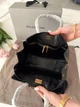Жіноча сумка Balenciaga Bel Air Bag 24*16*10 см чорного кольору з гладкої натуральної шкіри із золотистою фурнітурою. - зображення 7