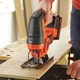 Пила лобзиковая аккумуляторная BLACK+DECKER BDCJS18 (18В, 55 мм, 2500 об/хв) + 1АКБ 1.5Ah + ЗУ электролобзик (44239) - изображение 7