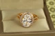 Кольцо Xuping Jewelry Камея с белым камнем р 19 золотистое - изображение 1