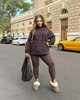 Худи женское утепленное оверсайз из трехнитки на флисе с капюшоном, карманом кенгуру и декоративной аппликацией больших размеров G&M k-133355 54-58 Размер цвет шоколад - изображение 3