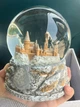 Снежный шар Гарри Поттер Хогвартс новогодний декор куля со снегом 13см и замком Harry Potter Hogwarts коллекционный сувенир - изображение 7