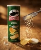 Чипси Pringles Cheese Onion картопляні зі смаком сиру цибулі хрустка закуска скибочками у картонному тубусі 165 г - зображення 5