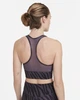 Спортивный топ женский Nike Swoosh Iconclash Bra Sp21 XS Фиолетовый CZ7208-573 - изображение 2