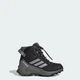 Детские туристические ботинки Terrex Ax4r Mid CLIMAWARM+ Kids adidas JH5490 (33 EUR) черный (4067907392429) - изображение 1