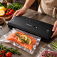 Вакуумний пакувальник SilverCrest SV 130 A1 130 Вт для продуктів Вакууматор із режимами Wet і Soft та запаюванням - зображення 3