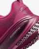 Кросівки жіночі Nike Vomero 18 42 Червоний HM6804-604 - зображення 7