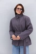 Короткий утеплений тренч темно-сірий з коміром-стійкою Arjen 35621, розмір L/XL, код кольору 127305 - изображение 4