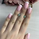 Срібні сережки з натуральним смарагдом 0.895ct (2043553) - зображення 2
