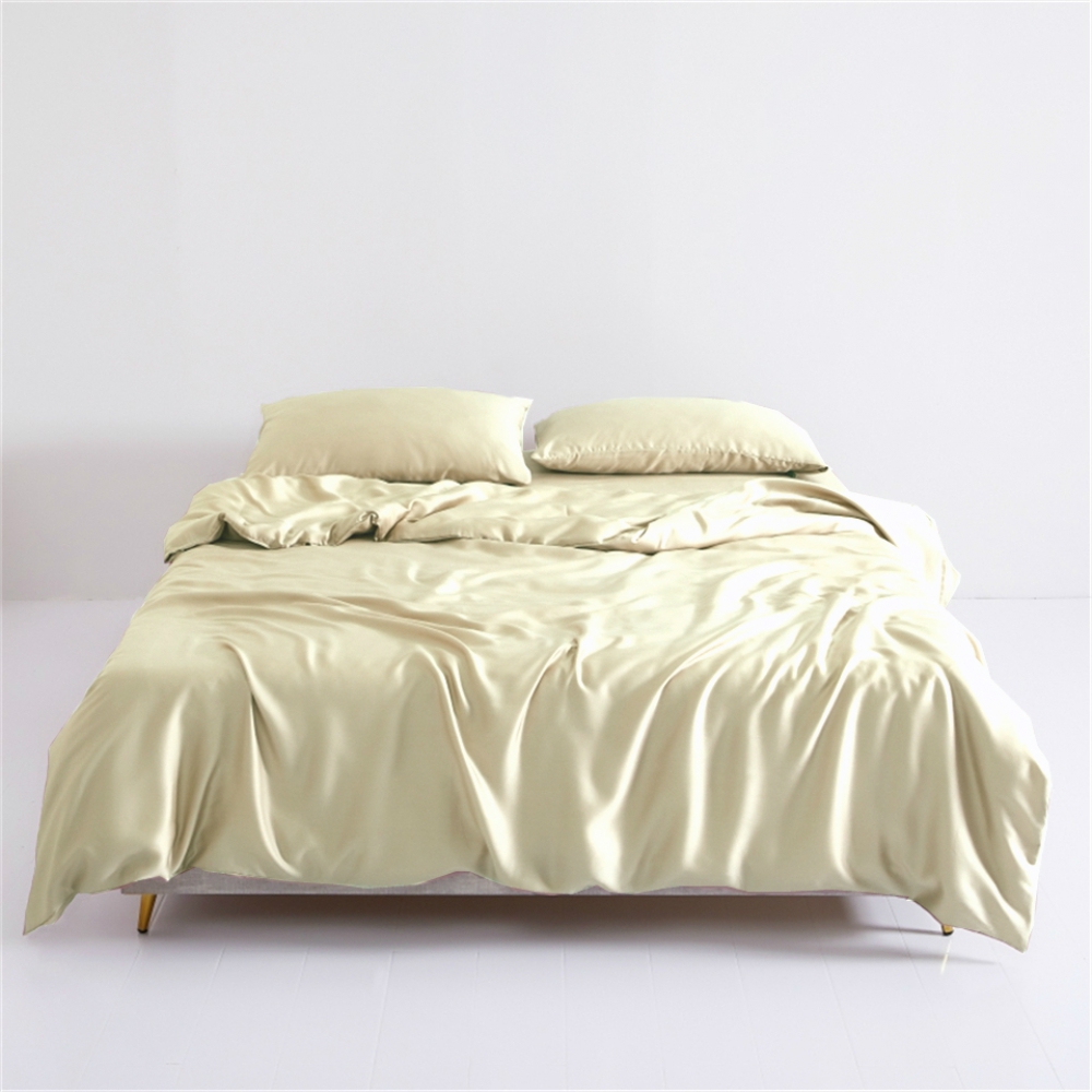 

Комплект постельного белья Komfort-tekstil Сатин однотонный LIGHT, №4 (Сем. на резин.)